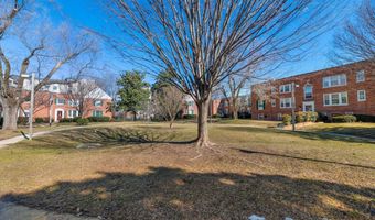 1817 N QUEENS Ln 2-161, Arlington, VA 22201
