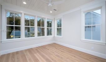 123 Hunting Lodge Rd, Bluffton, SC 29910