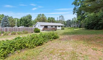224 Sunderland Dr, Auburn, ME 04210