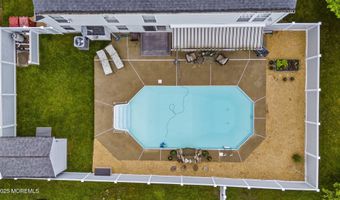 10 Butternut Ln, Bayville, NJ 08721