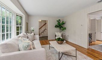 1 Bridle Path Rd, Andover, MA 01810