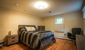 120 Fox Run, East Greenwich, RI 02818