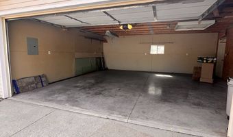 819 Black Hills Ave, Alliance, NE 69301