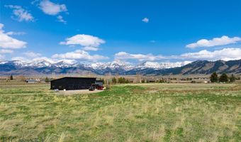 7550 7560 Springhill Rd, Belgrade, MT 59714