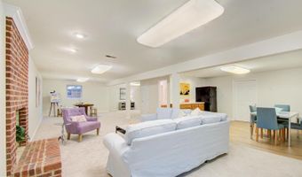 6212 MASSACHUSETTS Ave, Bethesda, MD 20816