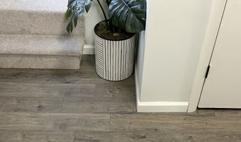 111 Sutton Pl 111, Bloomfield, CT 06002