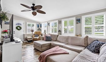 36 BEAVER Dr, Barrington, NJ 08007