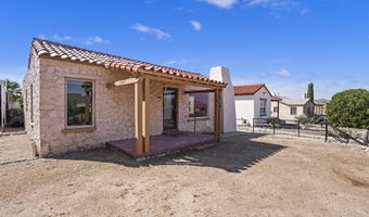 810 MESITA Dr, El Paso, TX 79902