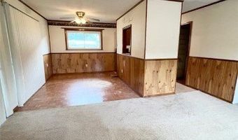 138 Jackson Way, Alum Creek, WV 25003