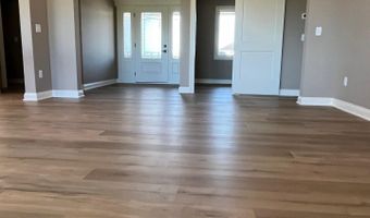 106 Fox Trail Dr, Auburn, IN 46706