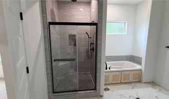 15 Skipton Dr, Bella Vista, AR 72714