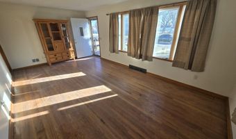 1902 High St, Beatrice, NE 68310