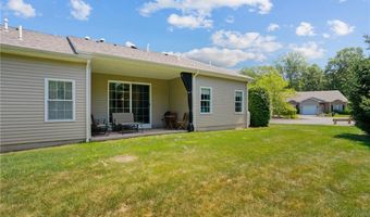 41 Breakneck Hill Rd 26, Lincoln, RI 02865
