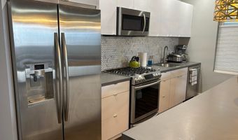 408 E 8th St 3A, Boston, MA 02127