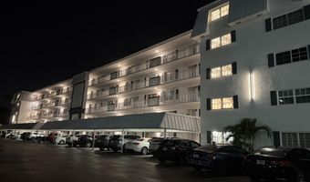 300 John F Kennedy Dr Ph8, Atlantis, FL 33462