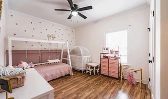 122 Hollister Dr, Albany, GA 31721