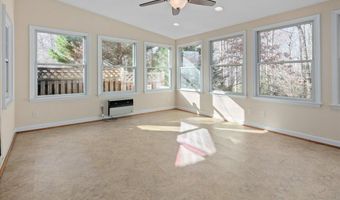 4302 ADRIENNE Dr, Alexandria, VA 22309