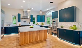 1362 Manzanita Ct, Santa Rosa, CA 95404