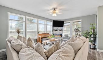 420 CHEYENNE Ave, Albin, WY 82050