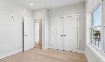 37 S Annapolis B Ave, Atlantic City, NJ 08401