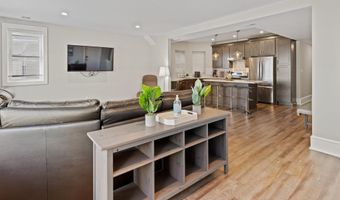114 S Raleigh Ave, Atlantic City, NJ 08401
