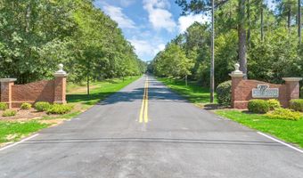 1711 River Pointe Dr, Albany, GA 31707