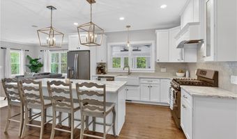 12 Vincent Way, Cumberland, RI 02864
