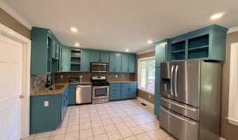 210 W Rd, Angier, NC 27501