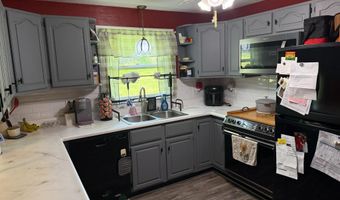 310 Edgeway Dr, Alexandria, IN 46001