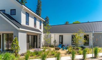 15 NW St Helens Pl # 1 & #2, Bend, OR 97703