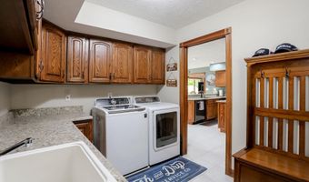 940 E County Road 825 N, Bainbridge, IN 46105