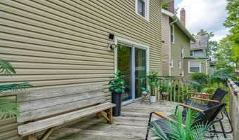 77 Devonshire Dr, Akron, OH 44312