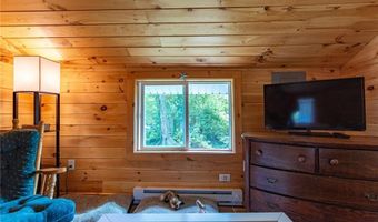 76 Long Meadow Dr, Glocester, RI 02814