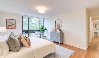 4936 SENTINEL Dr 302, Bethesda, MD 20816