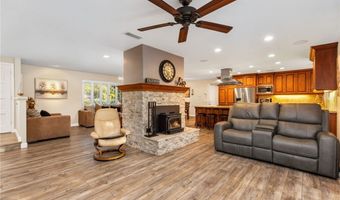 3740 Foxley Dr, Escondido, CA 92027
