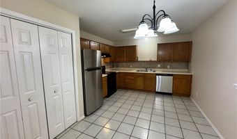 53 Holly Dr A, Bentonville, AR 72712