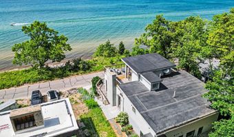 419 E Lake Front Dr, Beverly Shores, IN 46301
