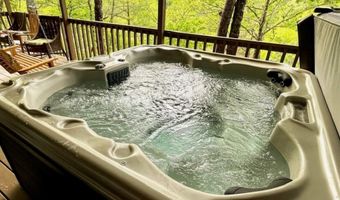 129 Birch Trl, Almond, NC 28702