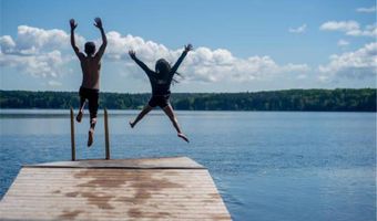 7660 Lake John Dr, Annandale, MN 55302