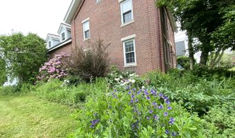 199 Main St, Belfast, ME 04915