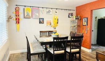 28 Westwood Dr, Bayville, NJ 08721