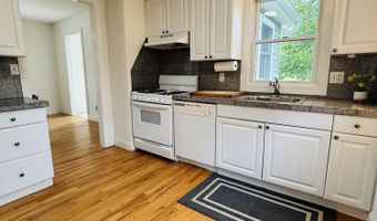 279 S Main St, Barnegat, NJ 08005