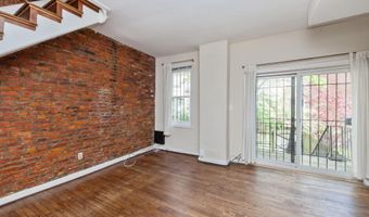 608 C St NE A, Washington, DC 20002