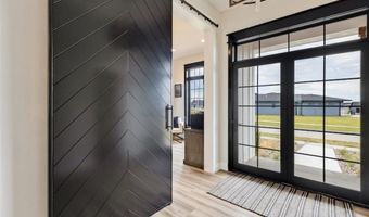 6129 NE Sherman Dr, Ankeny, IA 50021