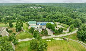 20 Parkland Ln 20, Acton, MA 01720
