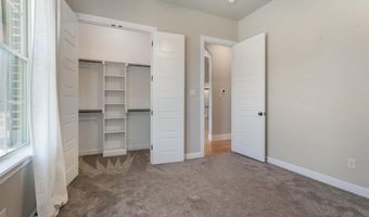 140 Cowan Xing, Alvord, TX 76225