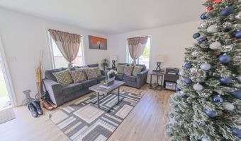 18 Hoomoku Loop, Kahului, HI 96732