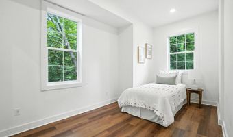 1542 Glen Parker Ave, Cincinnati, OH 45223