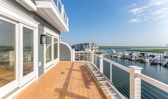 805 21st St, Avalon, NJ 08202