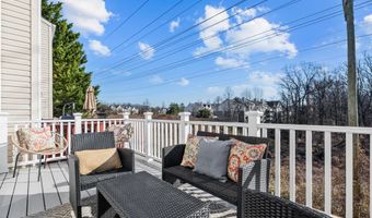 6208 LES DORSON Ln, Alexandria, VA 22315